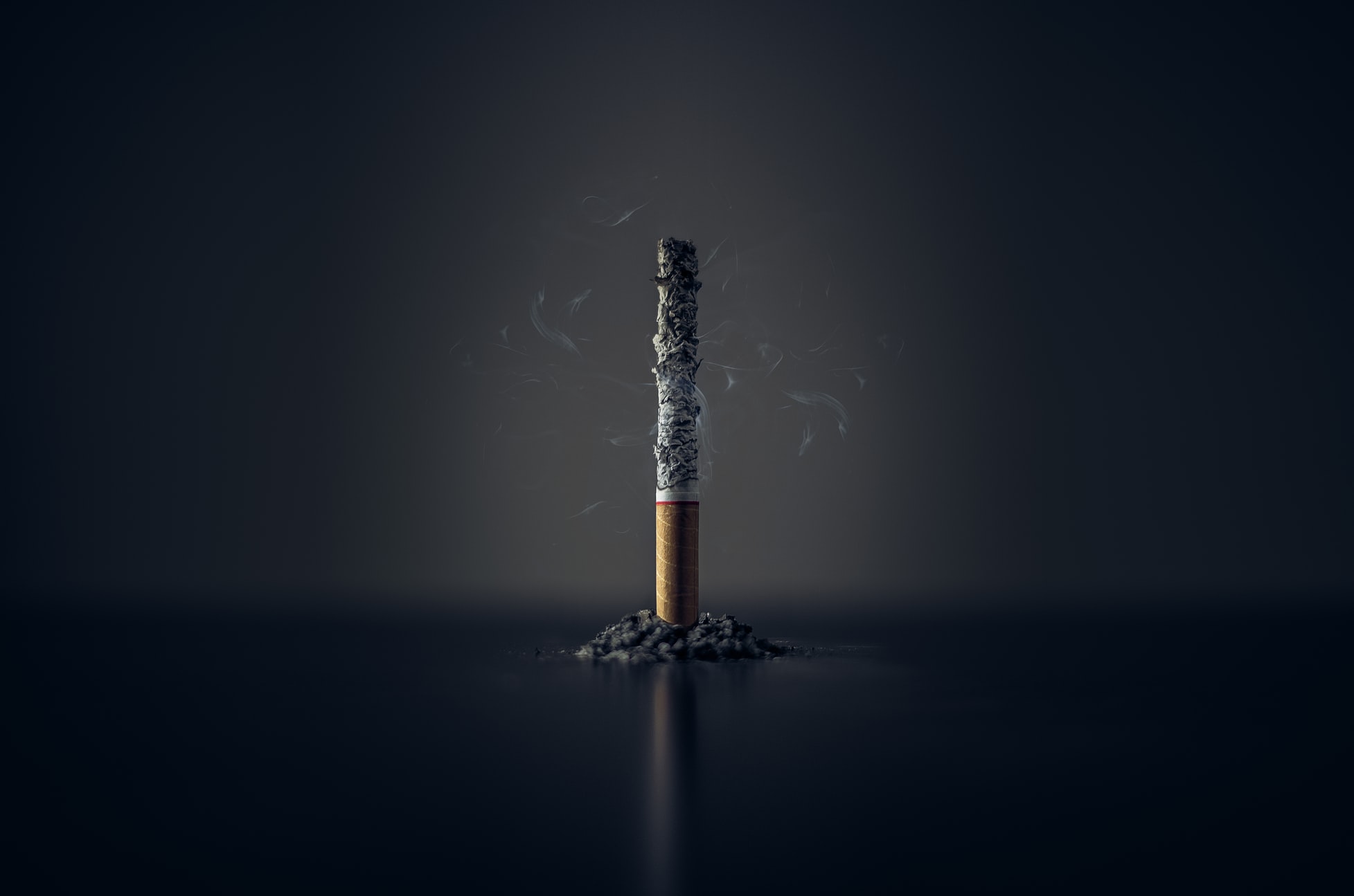 „Țigară” sau „țigare”? Cum este corect?